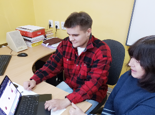Технології розробки комп’ютерних моделей з елементами доповненої реальності у процесі вивчення біології опановують студенти ТНПУ (ФОТО) Технології розробки комп’ютерних моделей з елементами доповненої реальності у процесі вивчення біології опановують студенти ТНПУ (ФОТО)