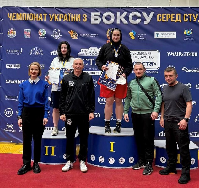 Каріне Айрапетян - срібна призерка чемпіонату України з боксу серед студентів 2024 року