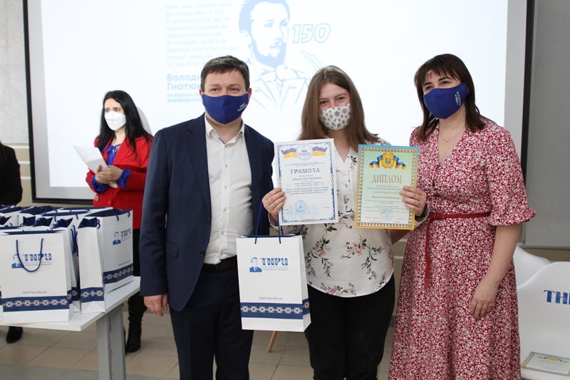 У ТНПУ відзначили переможців обласного літературного конкурсу, присвяченого 150-річчю від дня народження Володимира Гнатюка у ТНПУ 