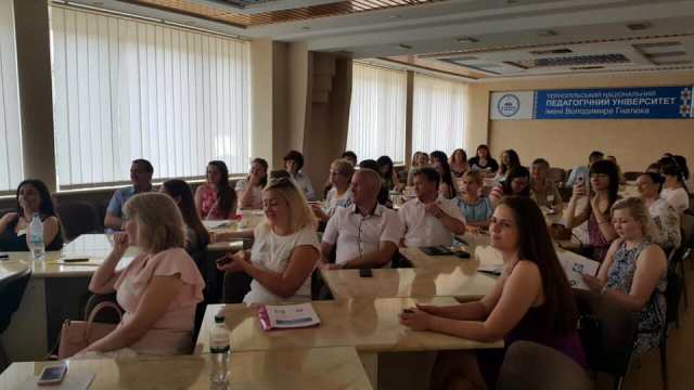 На навчальний табір з’їхалися викладачі та студенти з різних регіонів України