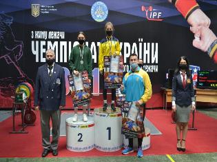 Студенти ТНПУ відзначилися на чемпіонатах України з класичного жиму лежачи і з жиму лежачи