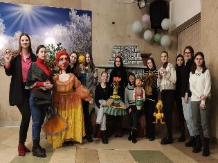 Cтуденти факультету педагогіки і психології ТНПУ відвідали  Тернопільський академічний обласний театр актора і ляльки (ФОТО)