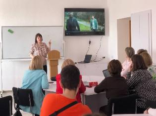  Голова тернопільської міської «Просвіти» Наталія Чорна провела лекторій про українське кіно для студентів ТНПУ