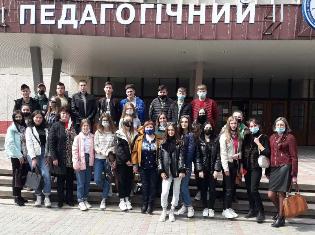  Учні Козлівської ОТГ відвідали хіміко-біологічний факультет ТНПУ