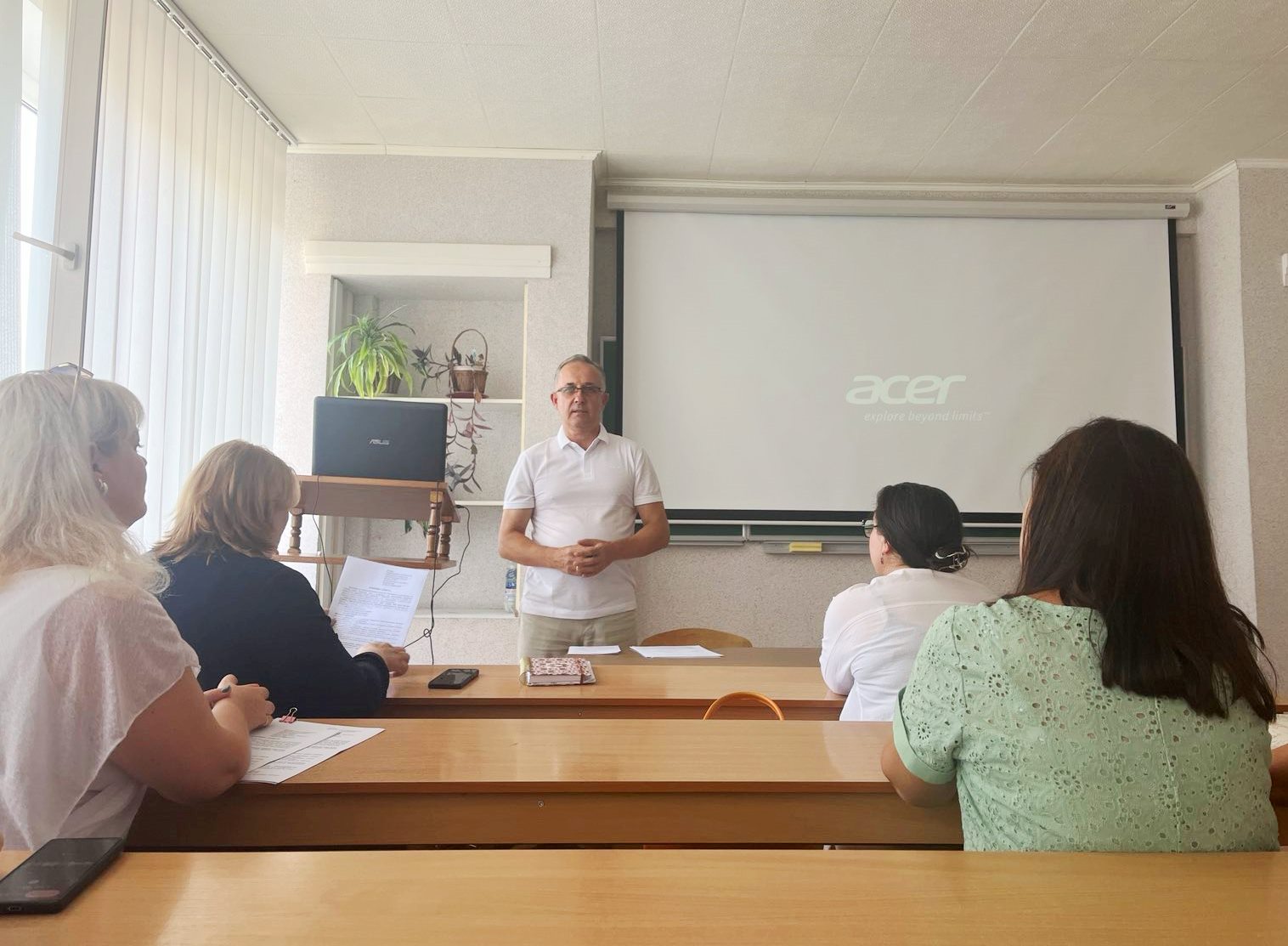  На початку заходу виступив керівник практики від університету Каплун І. Г..jpg