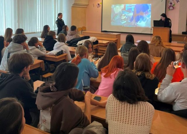  Правоохоронці розповіли про особливості протидії диверсіям та можливим провокаціям.jpg