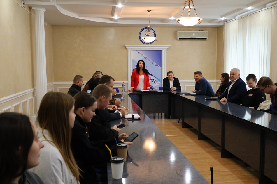  Початок роботи Семінару.