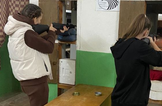 Учасниці змагань