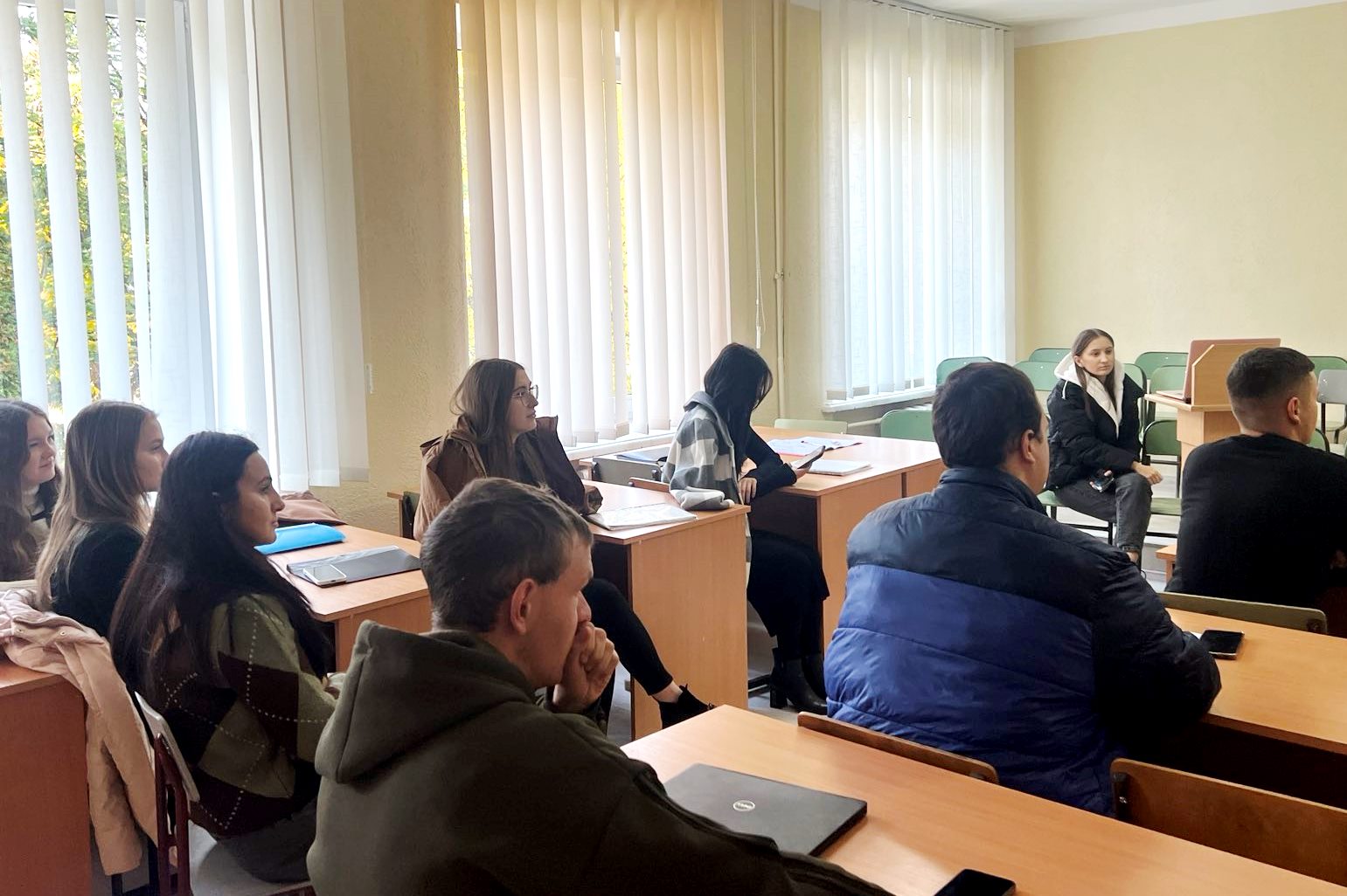  учасники проєкту