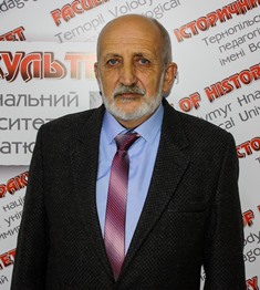 Богдан Строцень