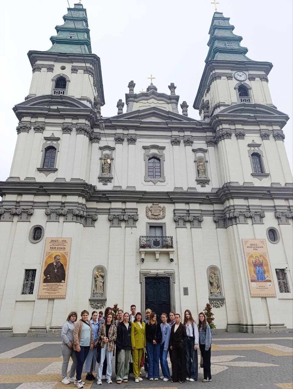 Фотографія на згадку про екскурсію.jpg