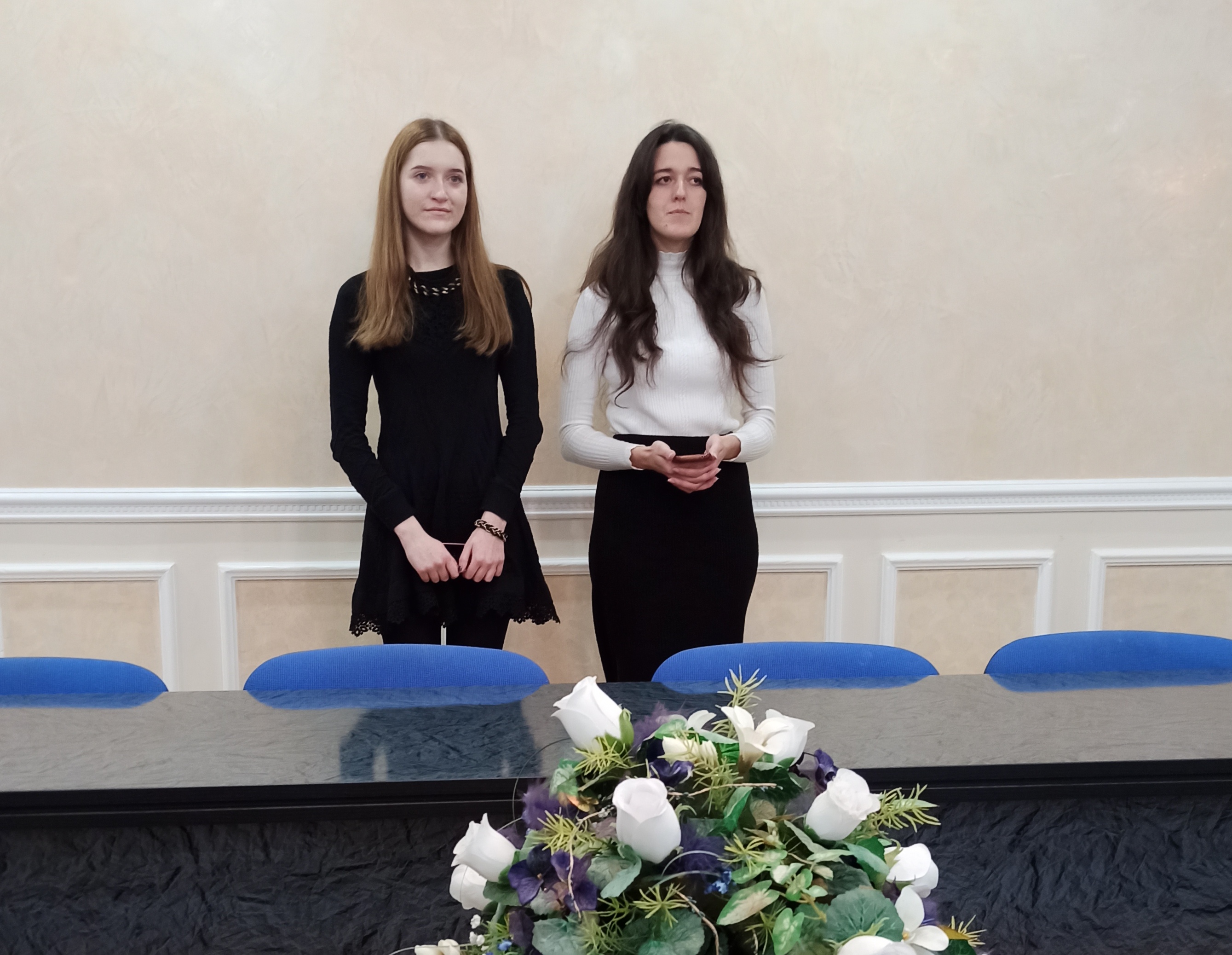 Майбутні філософині Анна Патра та Ірина Зданяк рефлектують над становищем філософії в сучасному світі.