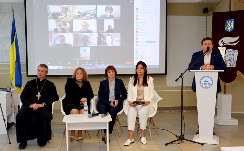 Богдан Буяк - ректор ТНПУ відкрив V Міжнародну конференцію