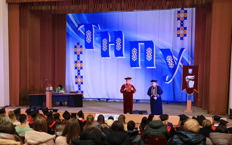 Вітальне слово ректора ТНПУ Богдана Буяка та декана фізико-математичного факультету Мирона Громяка