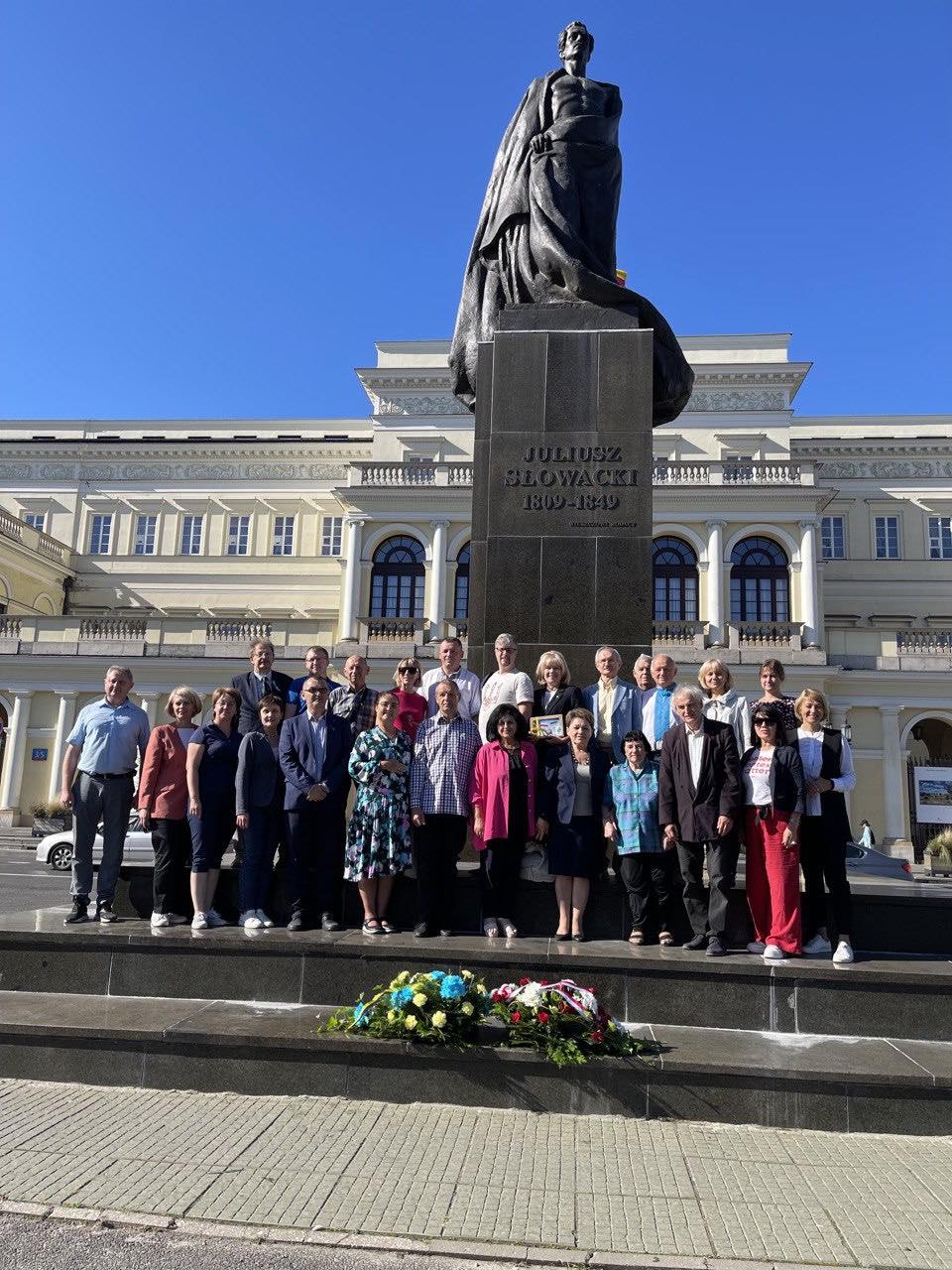 Учасники форуму