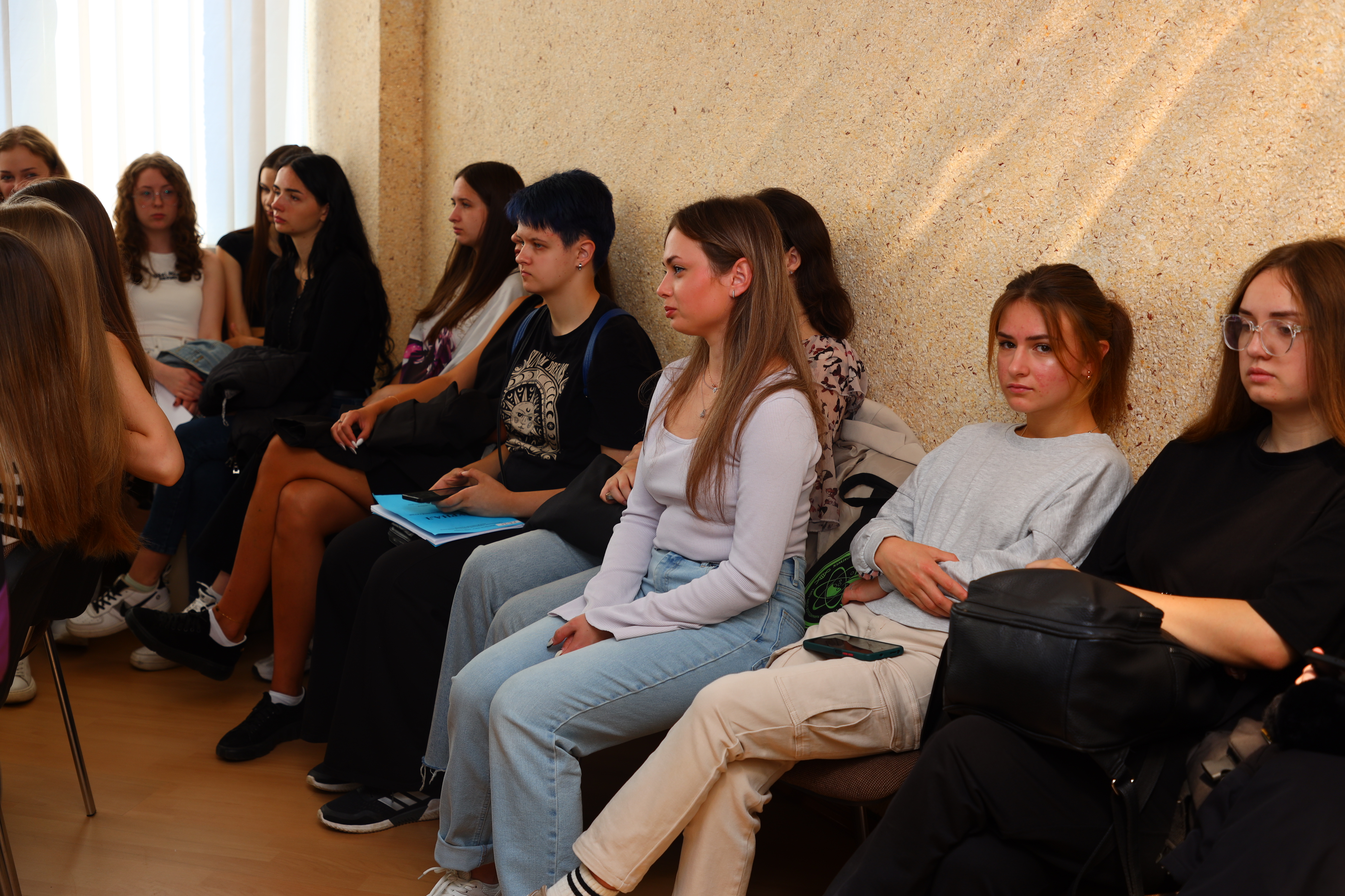 Студентська молодь