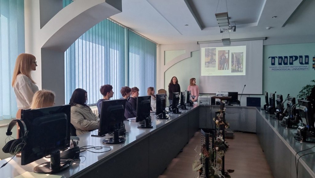 Яна Ходань і Христина Фреїв розповідають про студентську академічну мобільність в ТНПУ