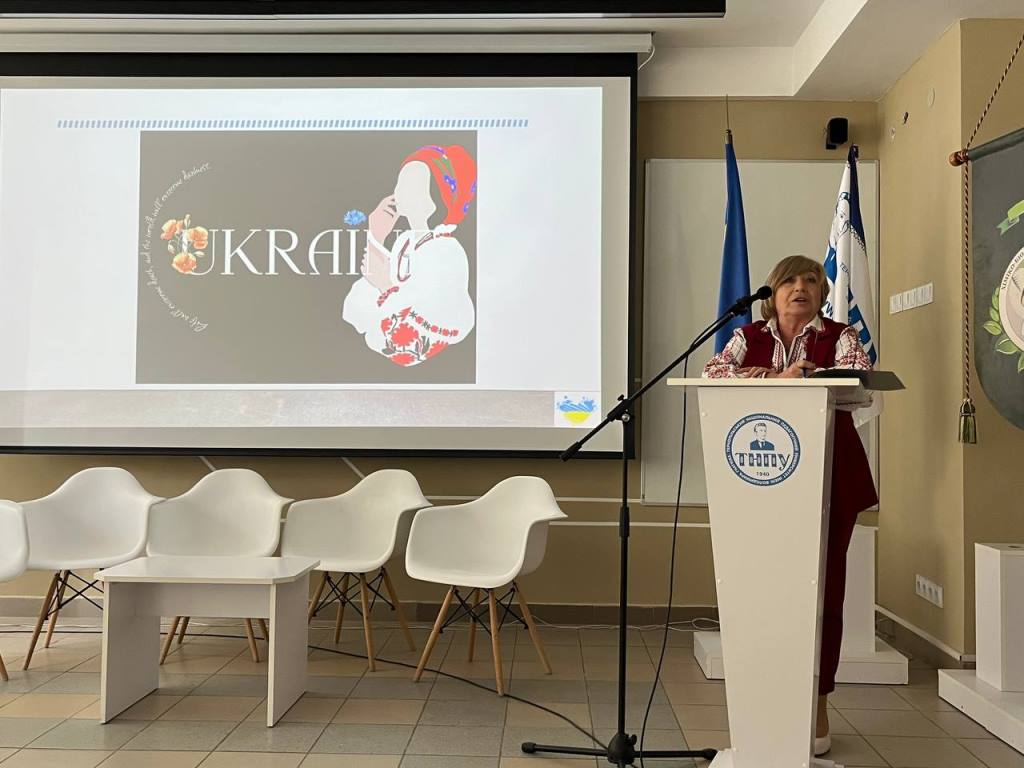 Завідувач кафедри Наталія Поплавська