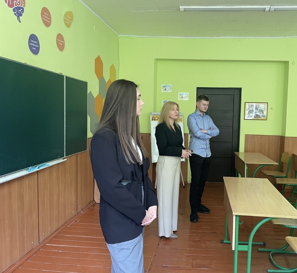 Історики провели профорієнтаційний захід у Тернопільській загальноосвітній школі I-III ступенів  № 14