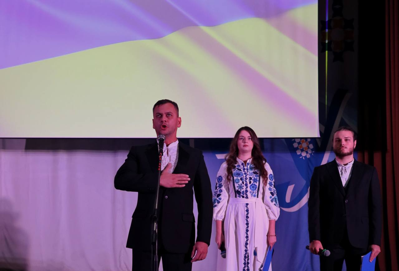 Виконання державного гімну Дмитром Губʼяком vykonannia_derzhavnoho_himnu_dmytrom_hubiakom