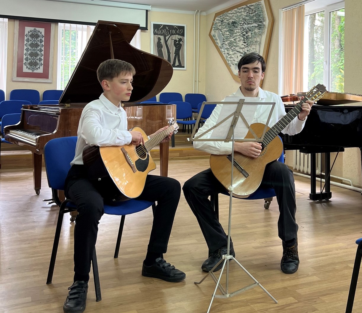 Дует гітаристів.jpg