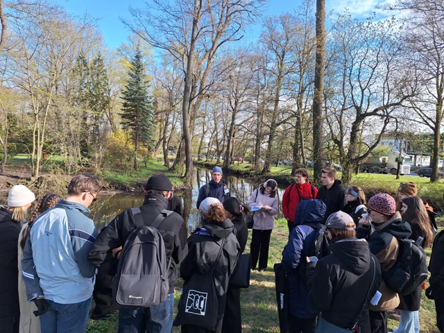Дослідження водойм у парку Левенрух, Таллін