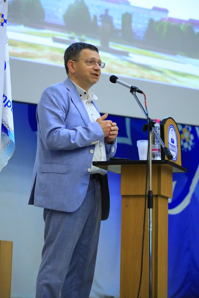 Богдан Буяк