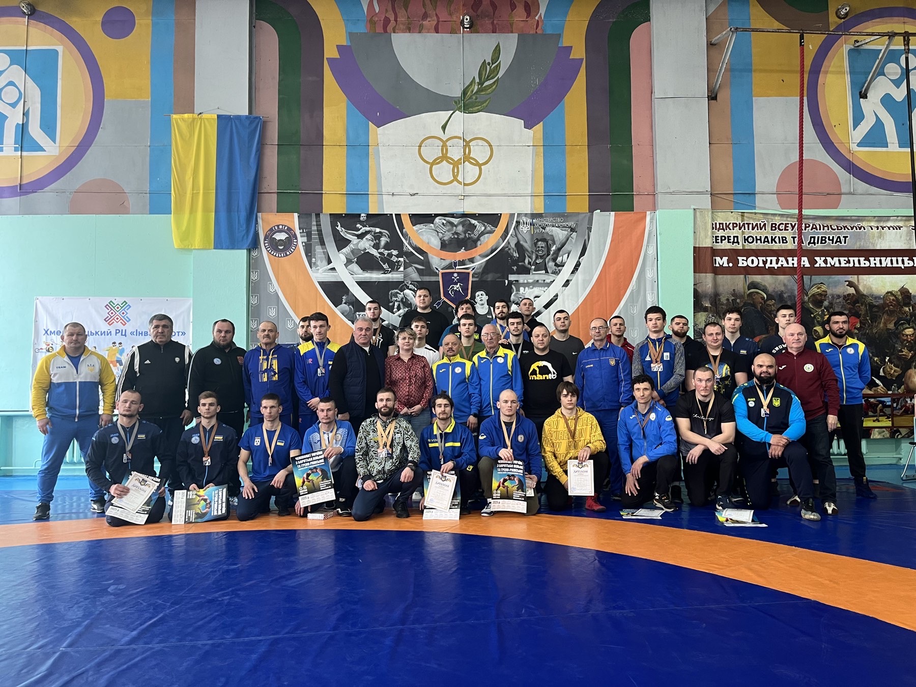 Переможці і призери змагань.JPG