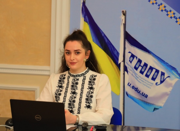   Дарморіз Соломія Юріївна - доктор філософії з галузі знань 03 Гуманітарні науки зі спеціальності 032 Історія та археологія.JPG