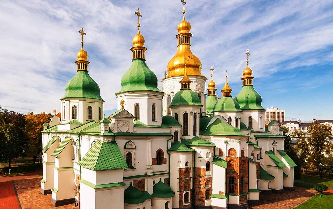   1. Екстер'єр собору Святої Софії у Києві.jpg