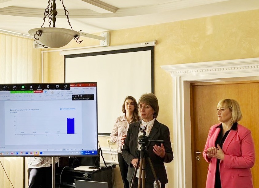 Вітальне слово декана факультету філології і журналістики Галини Бачинської.jpg