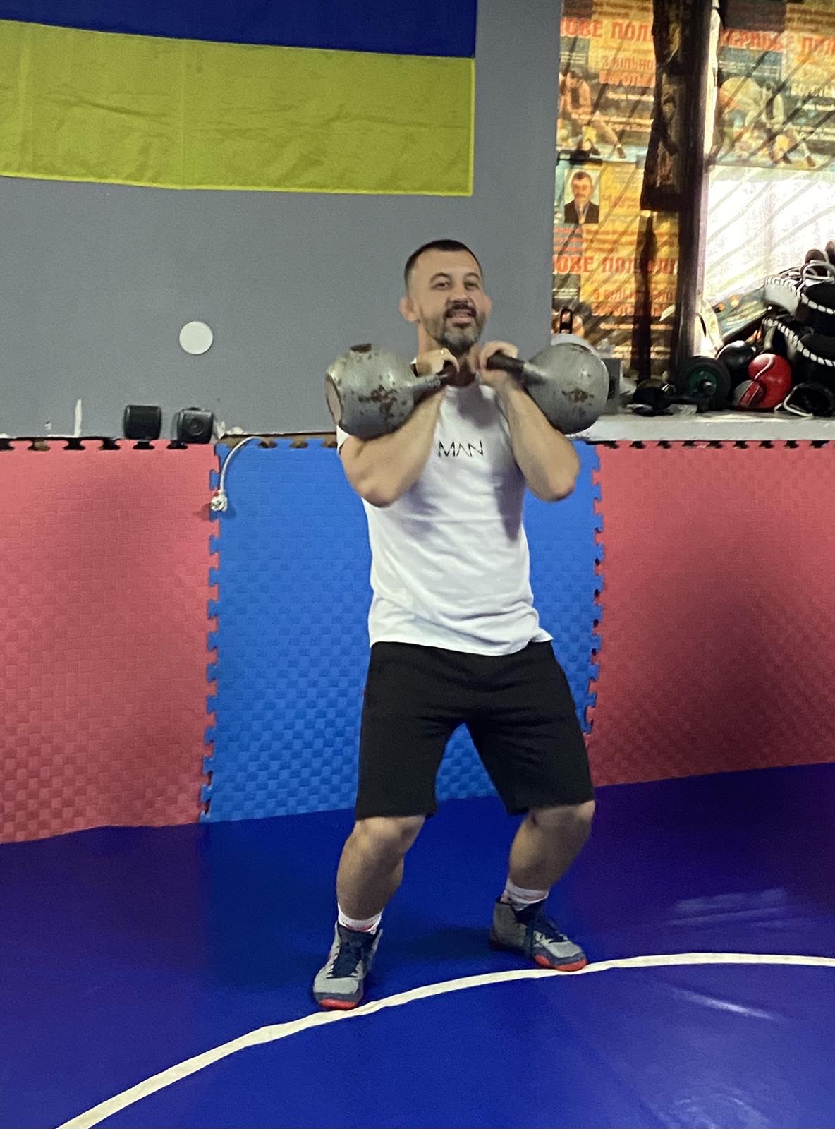  Виконання окремих вправ вчителями фізичної культури