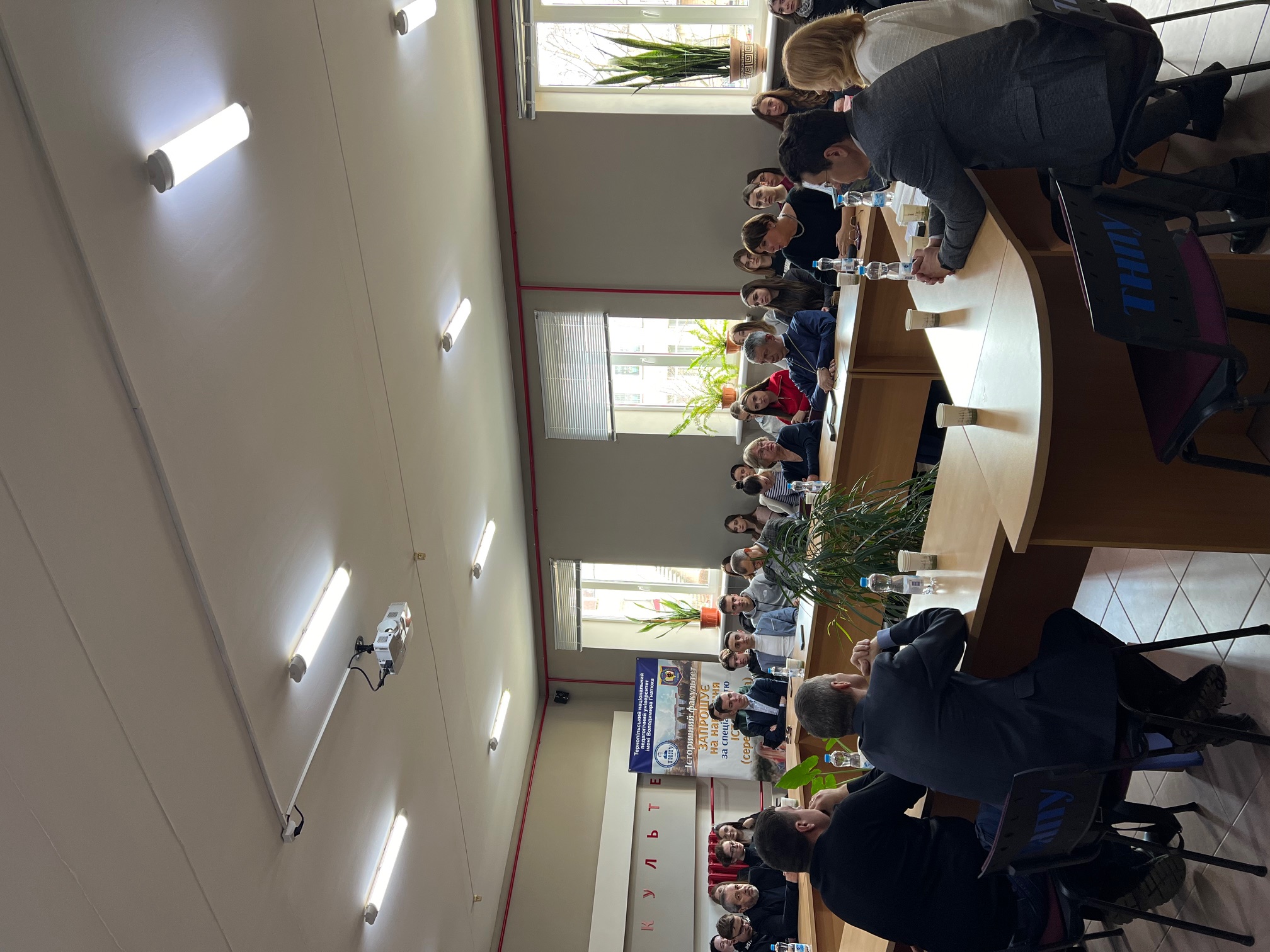 На історичному факультеті ТНПУ провели засідання Ради стейкхолдерів 