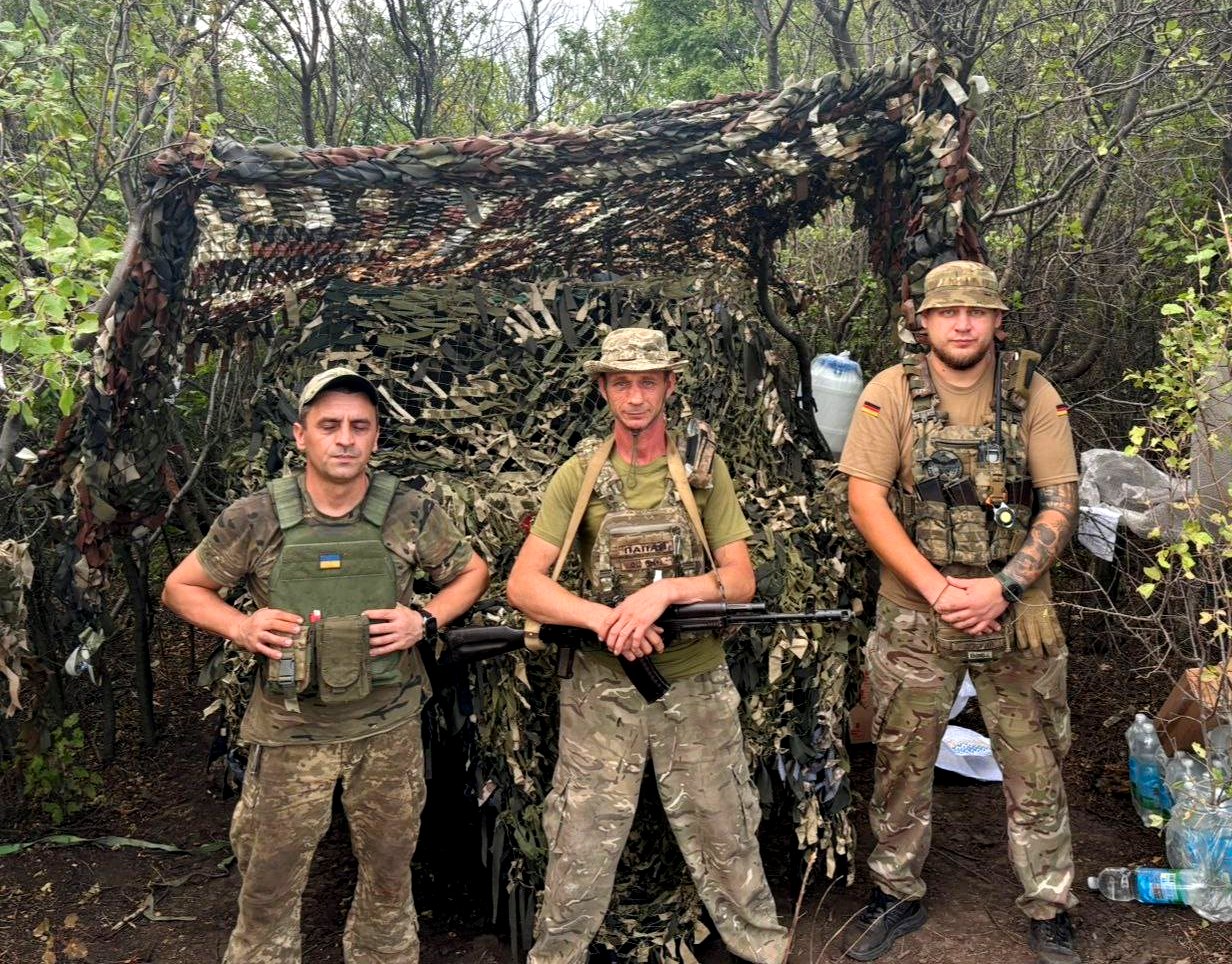 Наші сітки на фронті.jpg