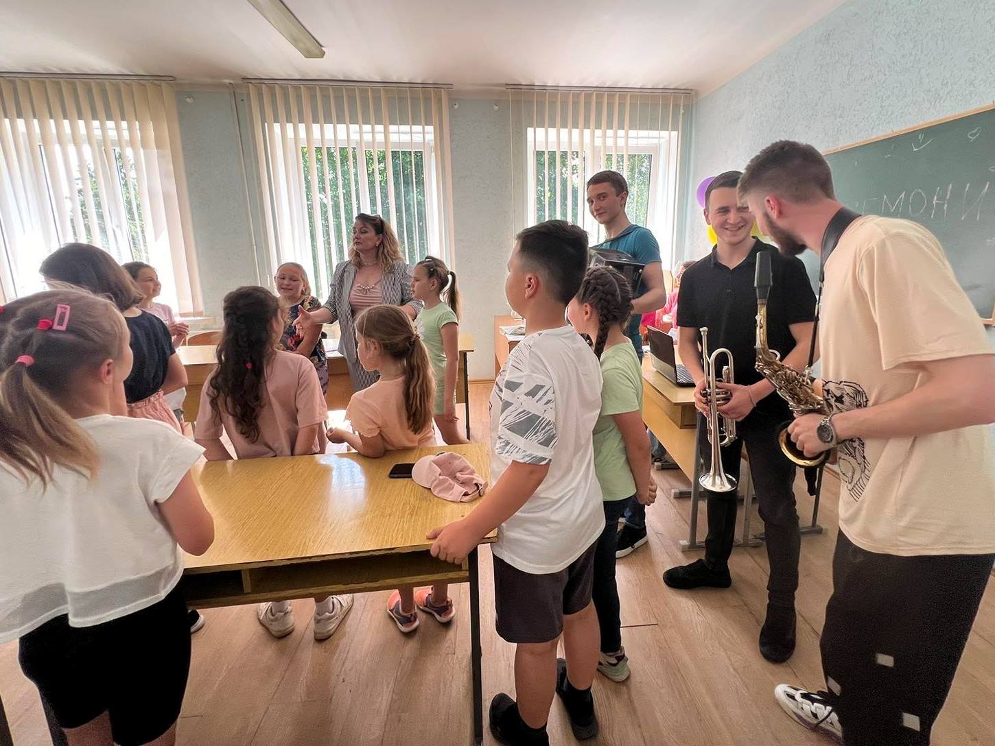 позитивні емоції спілкування.jpg