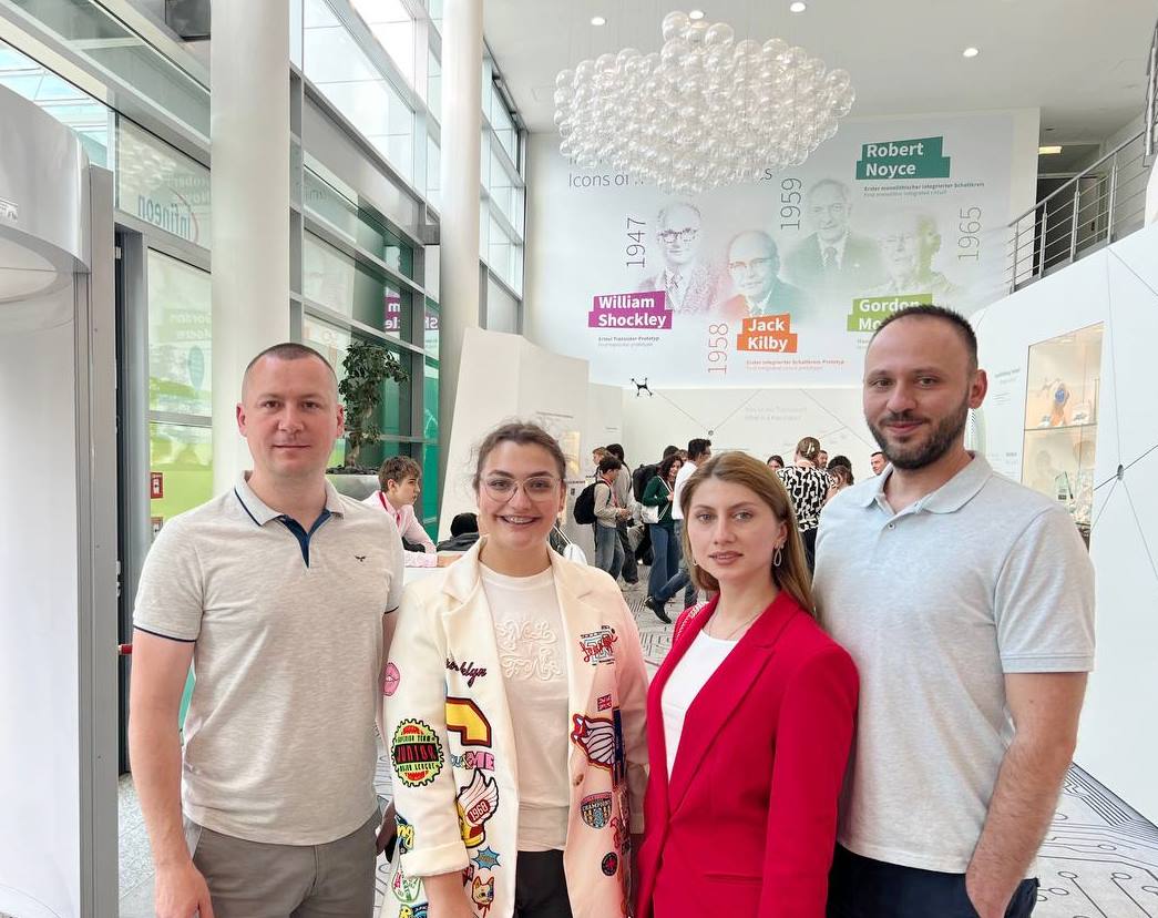   Візит до музею технологій та інновацій (Infineon).jpg