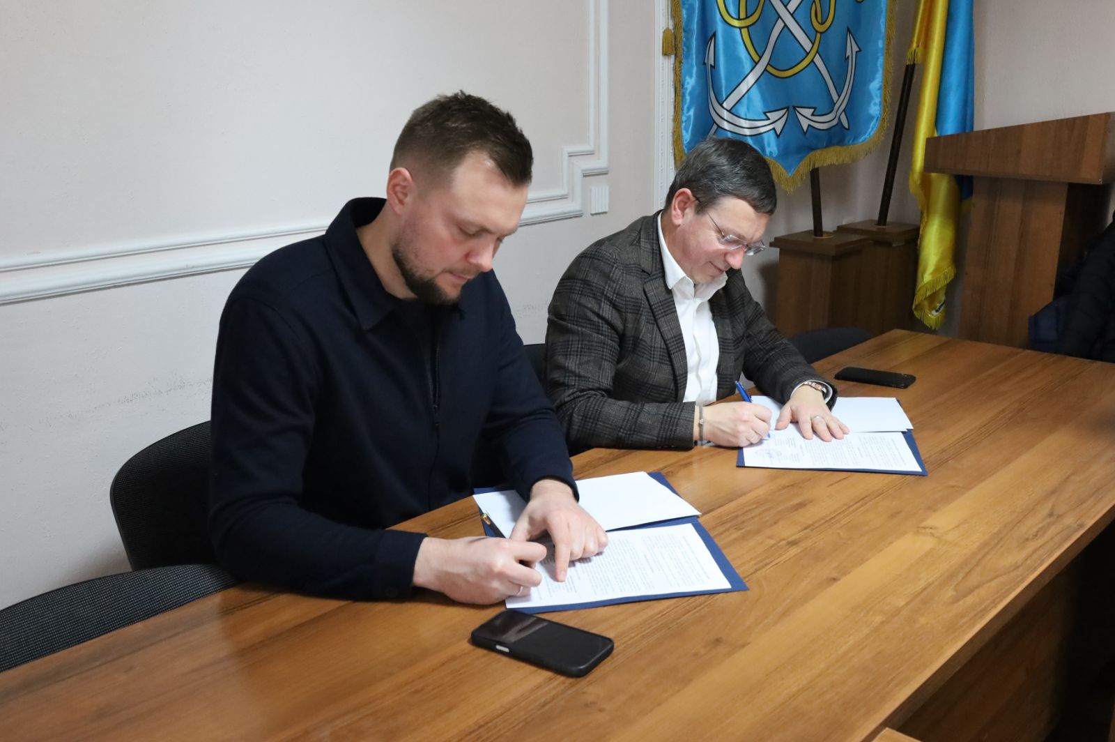 Договір про співпрацю та профорієнтаційні зустрічі: підсумки візиту делегації ТНПУ у Копичинецьку ОТГ Договір про співпрацю та профорієнтаційні зустрічі: підсумки візиту делегації ТНПУ у Копичинецьку ОТГ