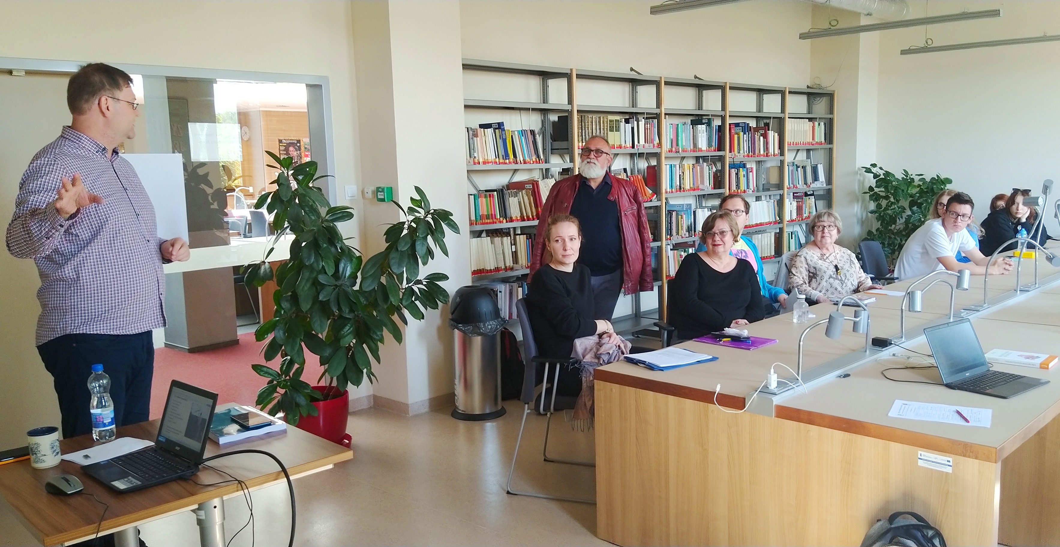 . Під час роботи методологічного семінару