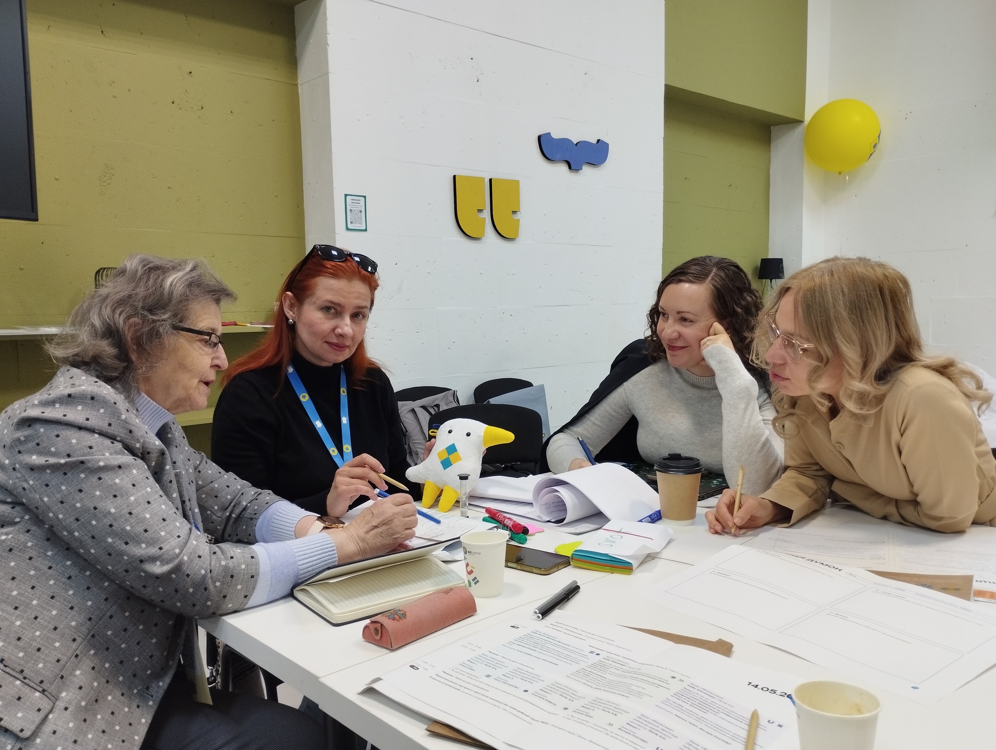  Активна робота в групі щодо вироблення рекомендацій.jpg