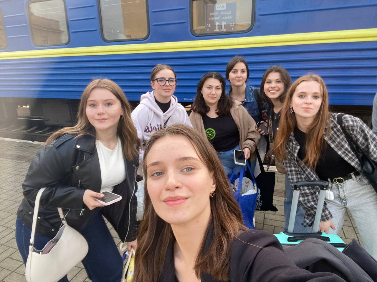  Команда на  OL Science & Tech Fest (Львів).jpg