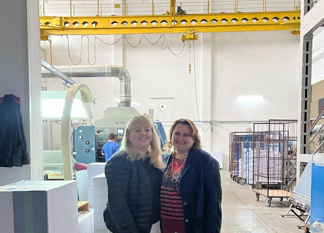 Організаторами екскурсії були викладачі кафедри української мови та славістики  Галина Вишневська та Ірина Заваринська.jpg