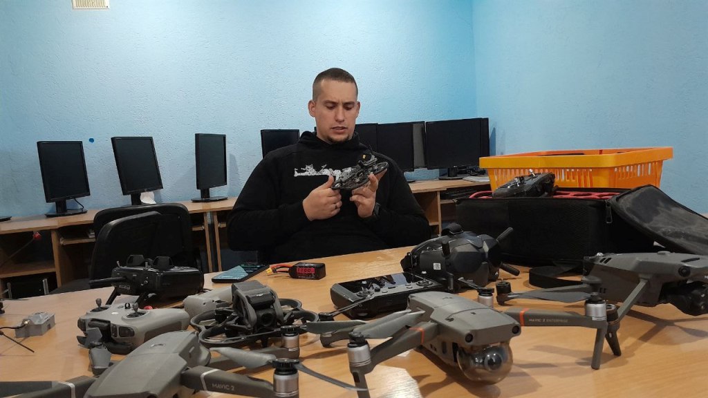 Про дрони - тільки серйозно.