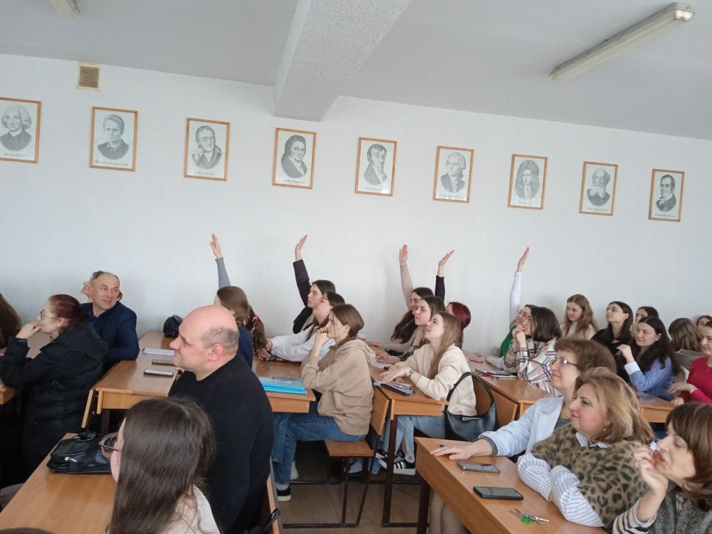 Участь у вікторині та пізнавальному квесті