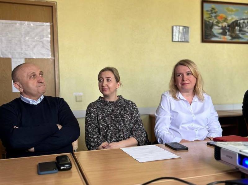 Запрошені стейкхолдери