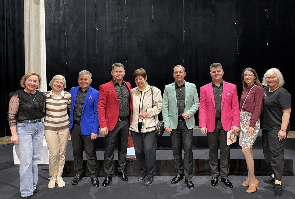 Квартет «Акорд» із представниками кафедри музикознавства та методики музичного мистецтва ТНПУ.JPG