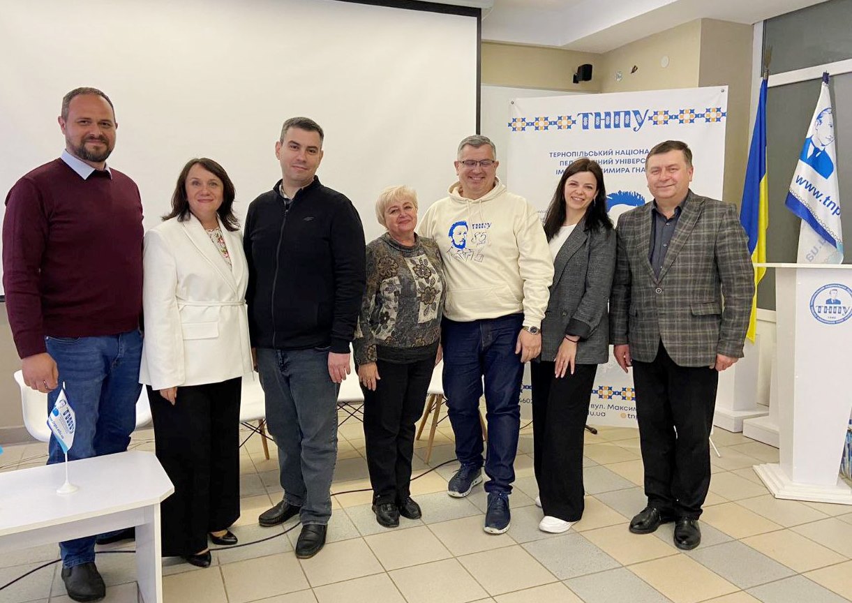 К омандна робота - запорука успіху.jpg