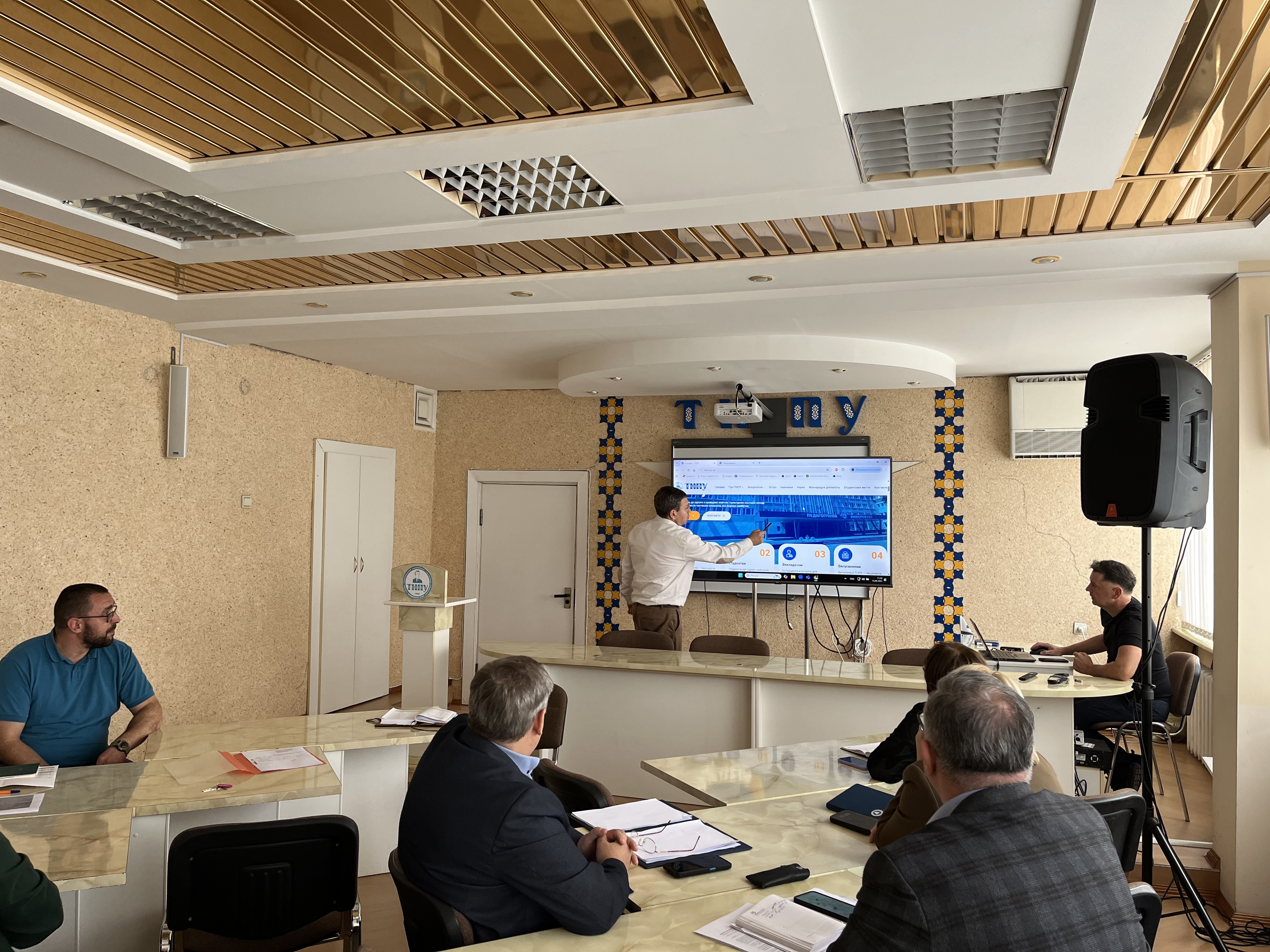 narada_z_tekhnichnymy_fakhivtsiamy_ta_predstavnykamy_administratsii