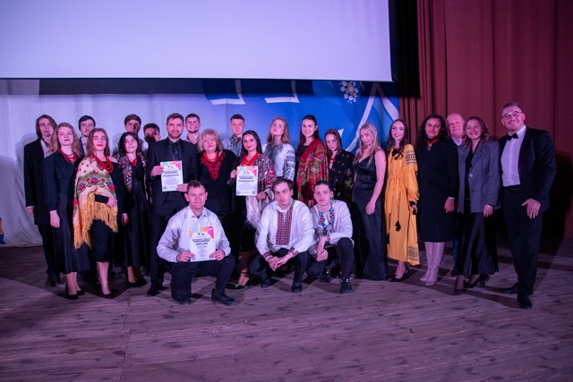 Народжені бути вільними...