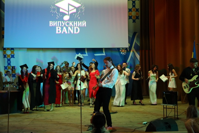 Свято мистецтва, таланту й знань: випуск бакалаврів факультету мистецтв ТНПУ 2025! 