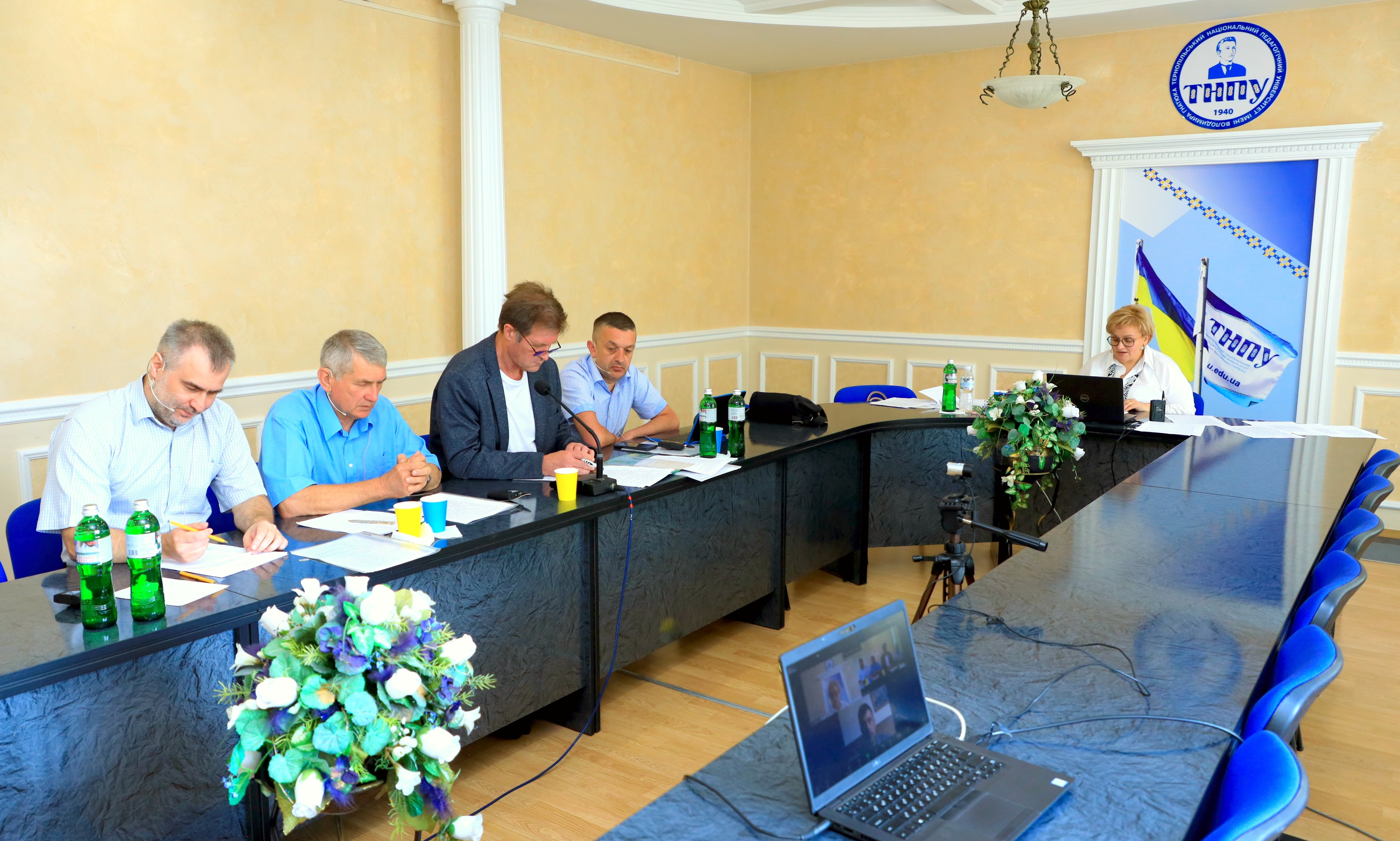  Триває засідання разової спеціалізованої вченої ради PhD 8744.JPG